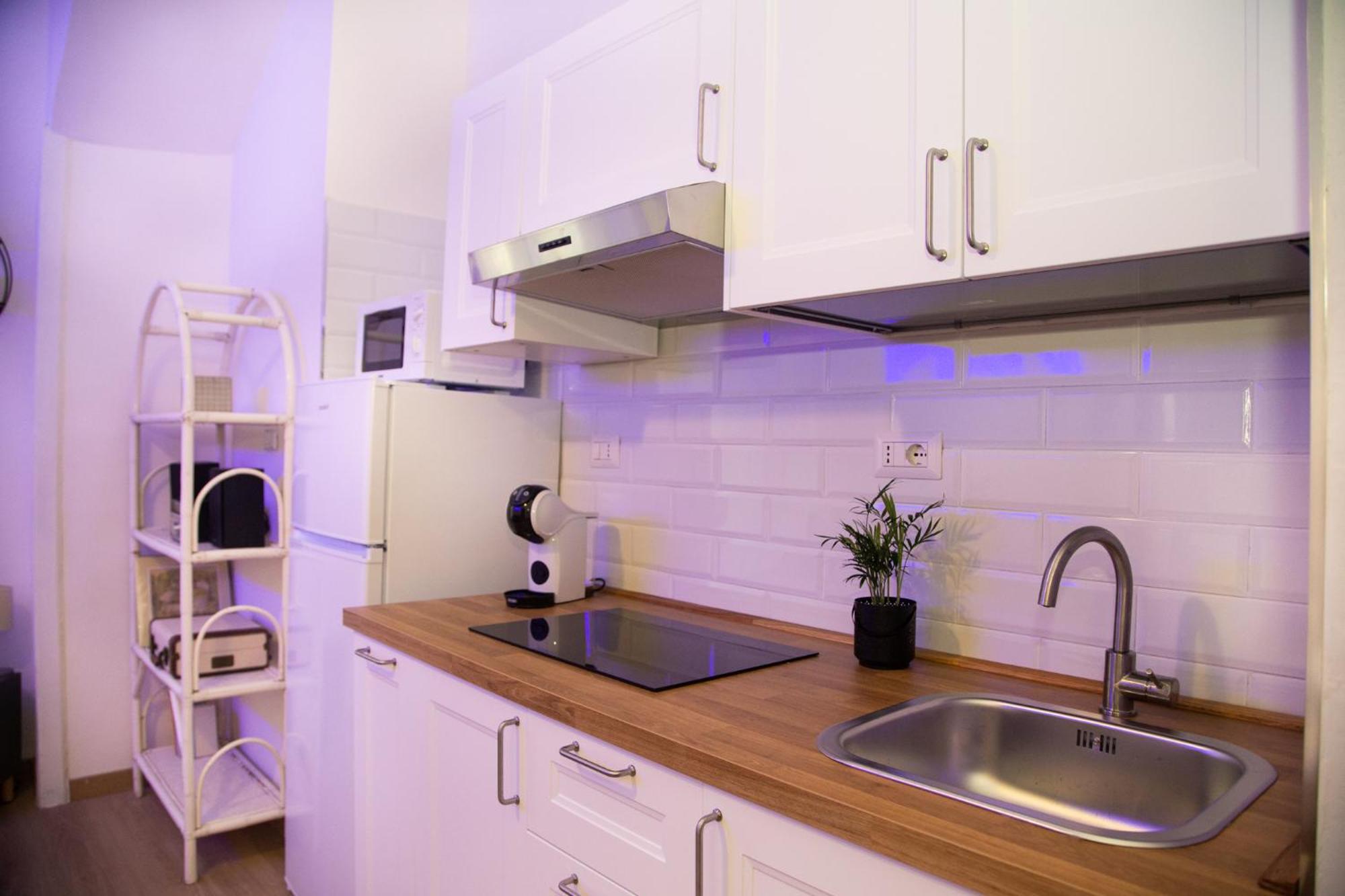 B&B 4Cella Наполи Екстериор снимка