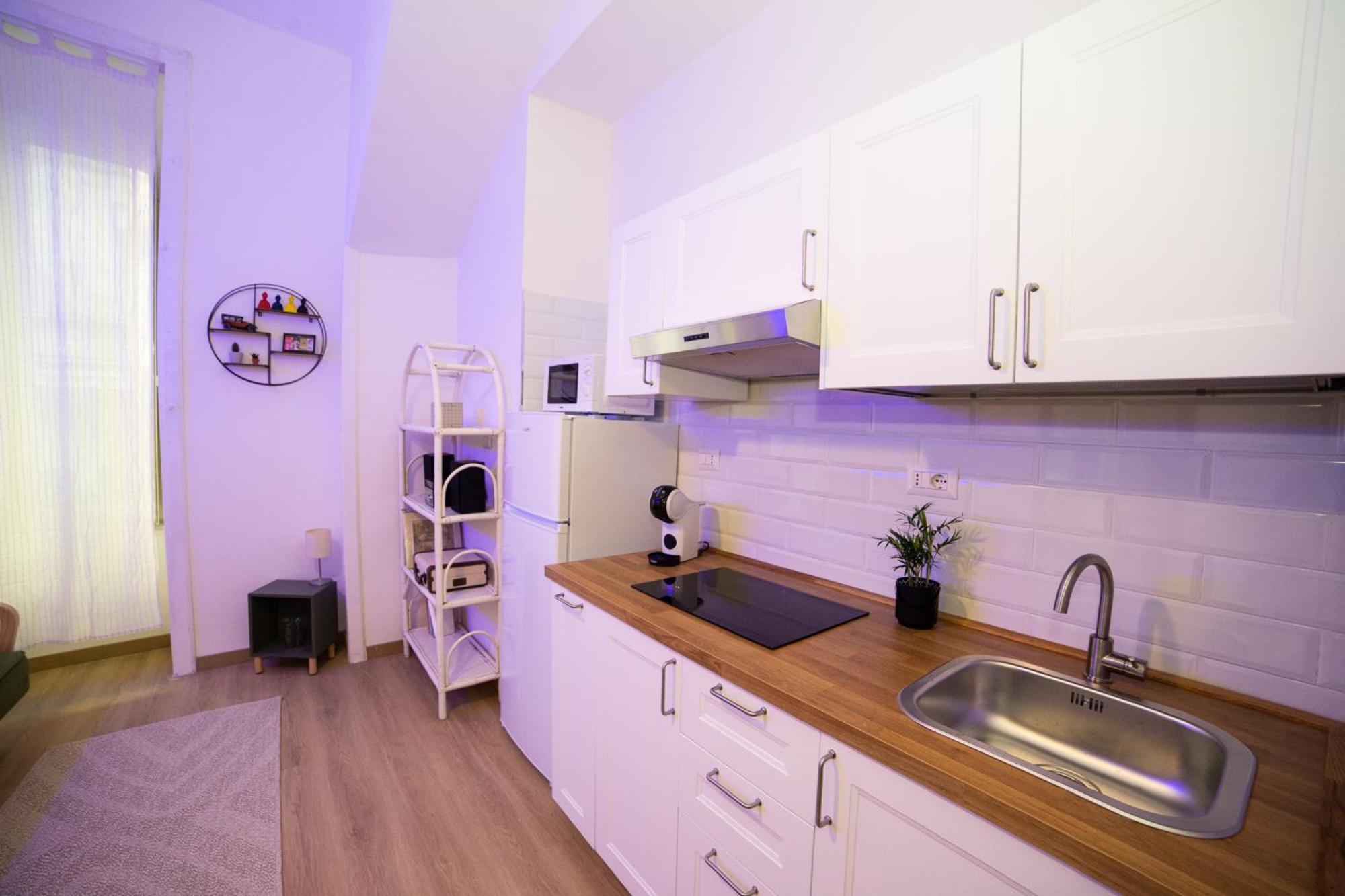 B&B 4Cella Наполи Екстериор снимка