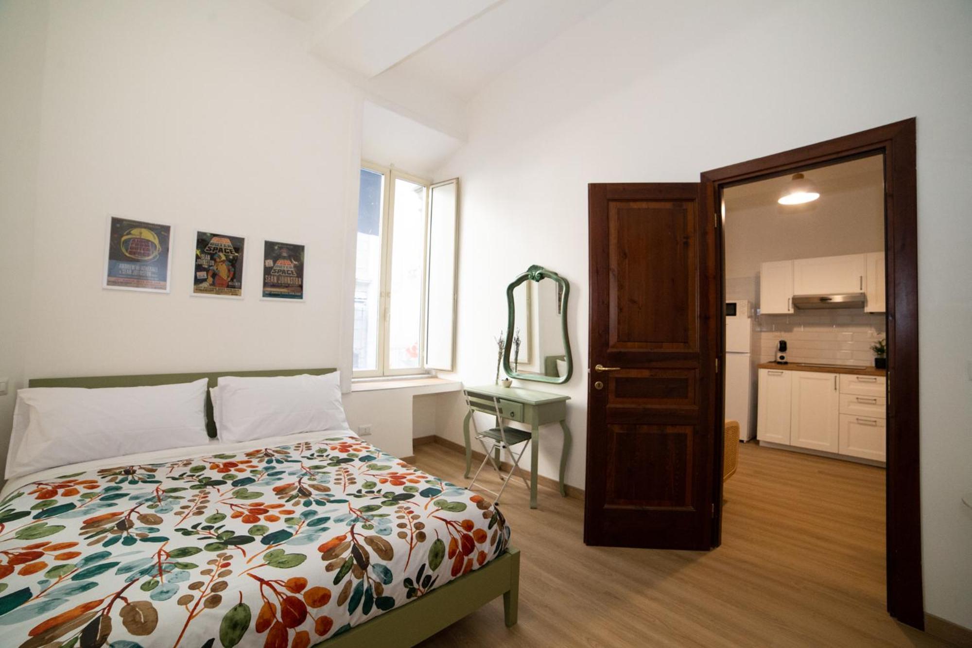 B&B 4Cella Наполи Екстериор снимка