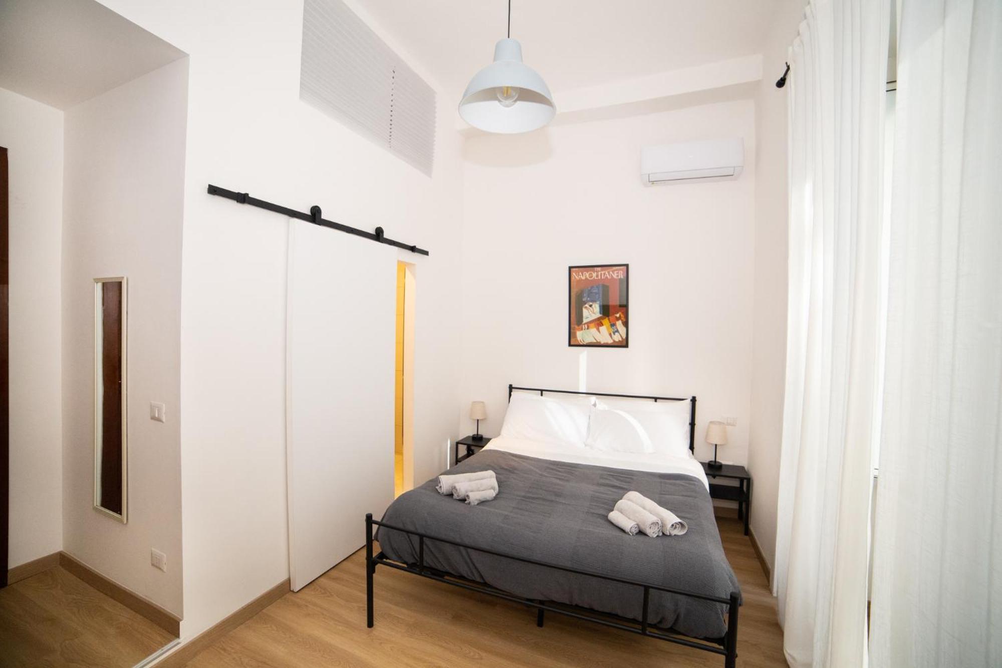 B&B 4Cella Наполи Екстериор снимка