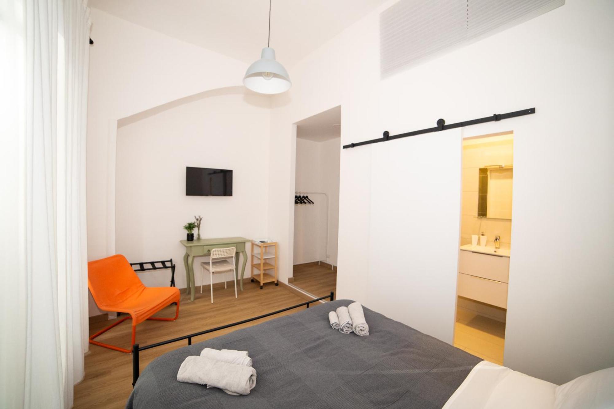 B&B 4Cella Наполи Екстериор снимка
