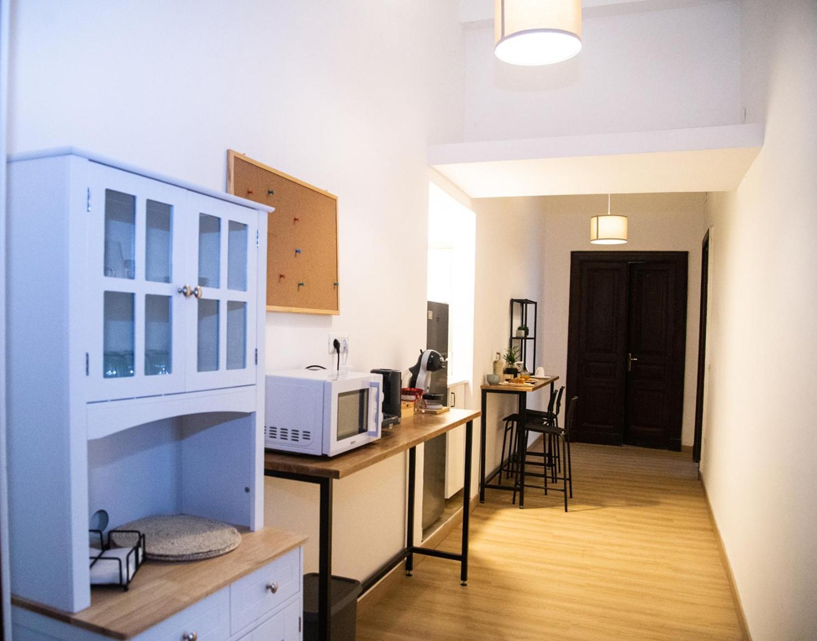 B&B 4Cella Наполи Екстериор снимка