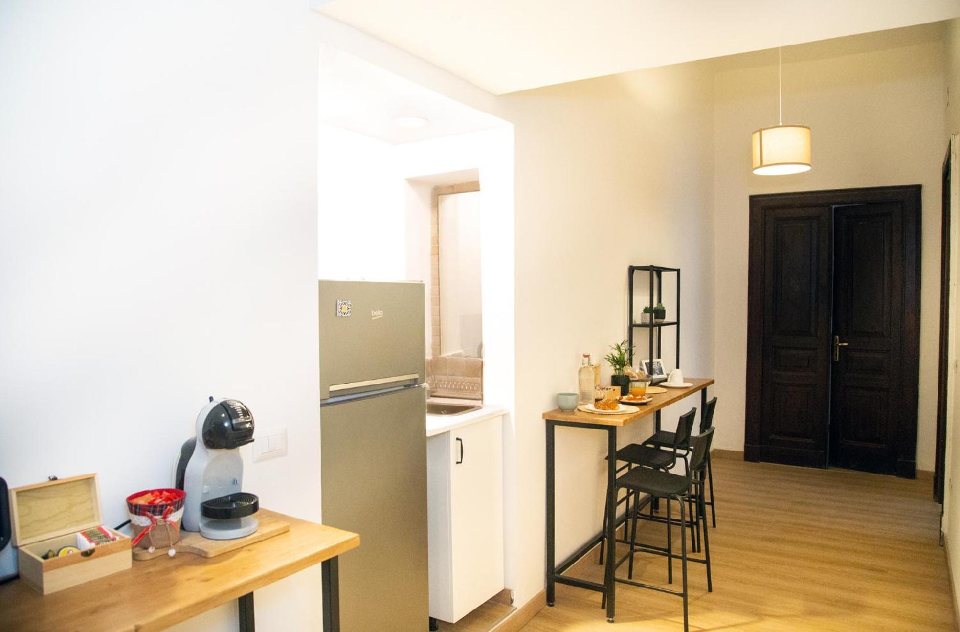 B&B 4Cella Наполи Екстериор снимка
